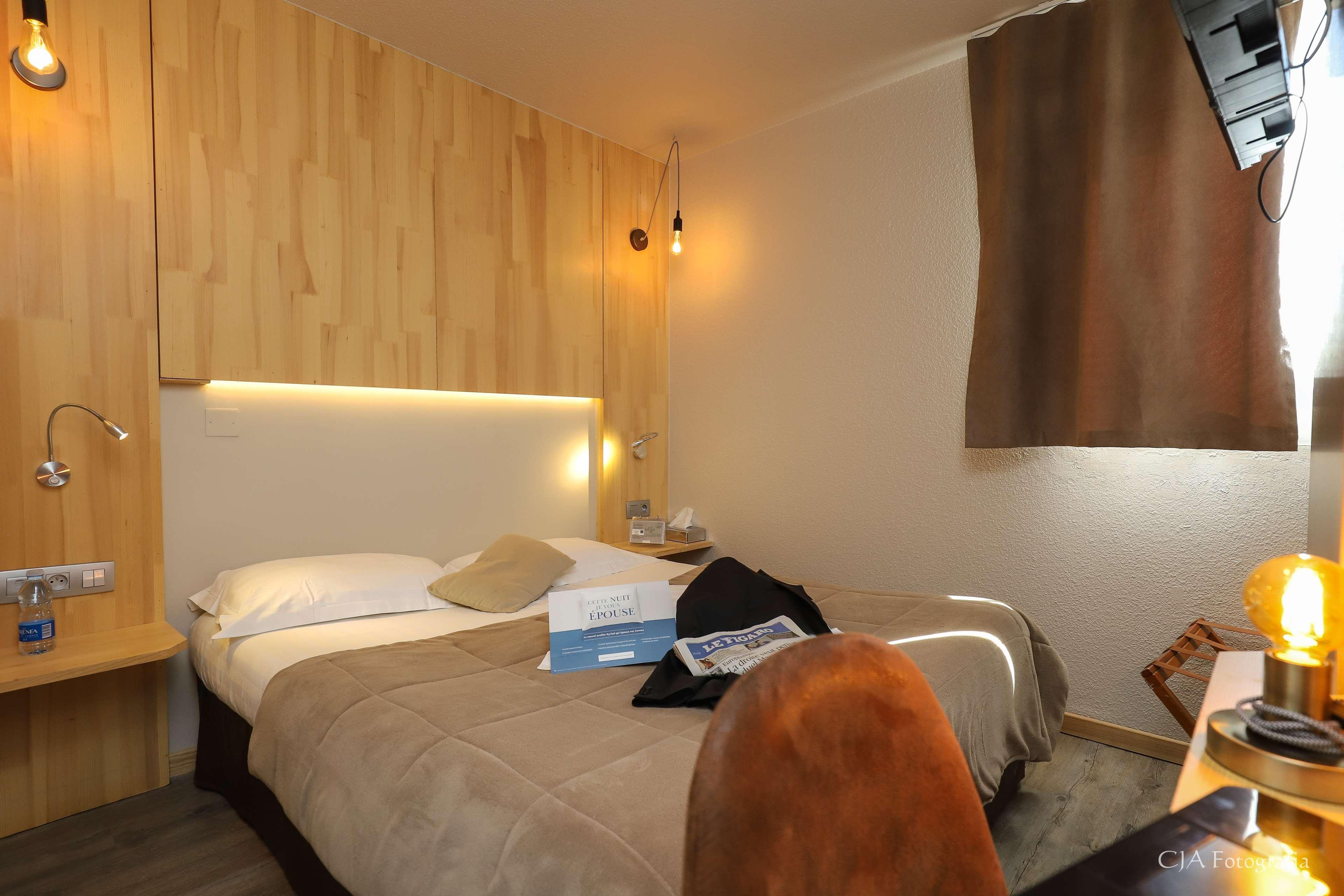 Hotel Restaurant Kyriad Brive Centre Exteriér fotografie